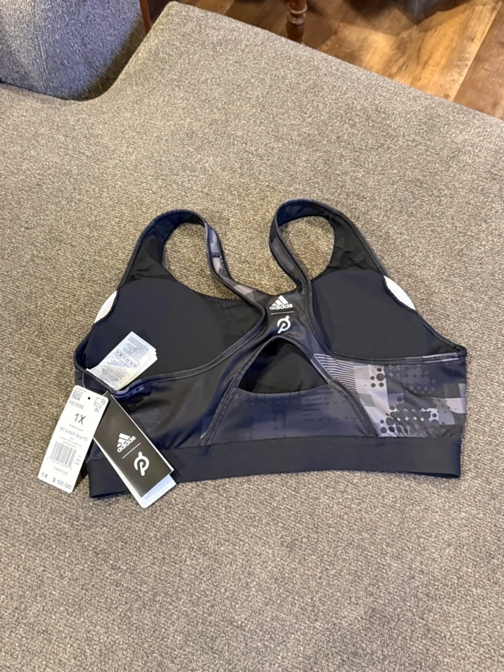 NWT Adidas x Peloton Sports Bra black and gray women’s size 1X